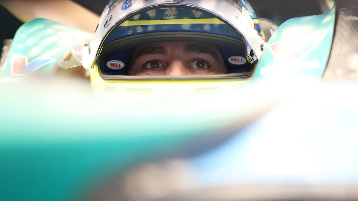 Aston Martin introduce mejoras en Hungría, mientras Sainz enfrenta dificultades