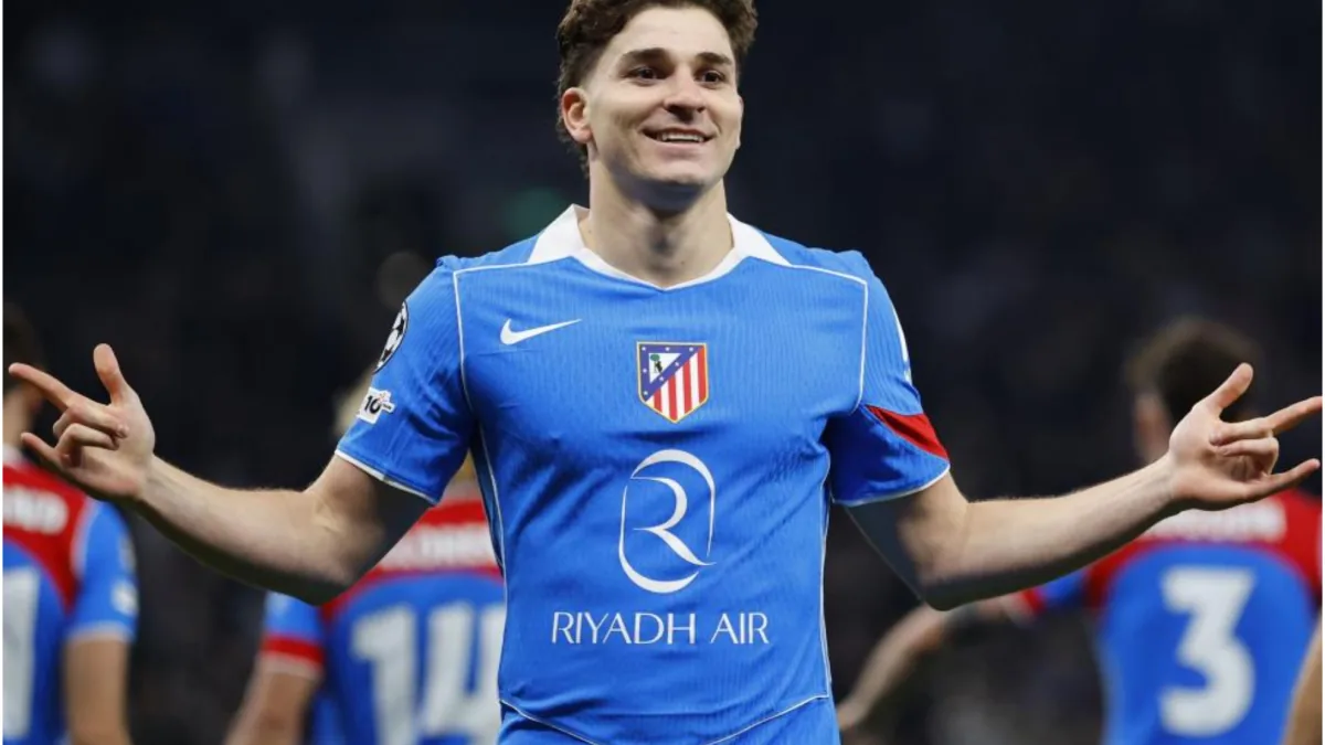 El Barcelona recibe notificación de la RFEF por denuncia del Atlético en el caso Julián Álvarez