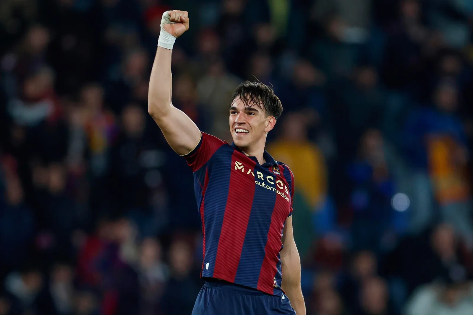 Actualizaciones del mercado de fichajes: movimientos en LaLiga y Premier League