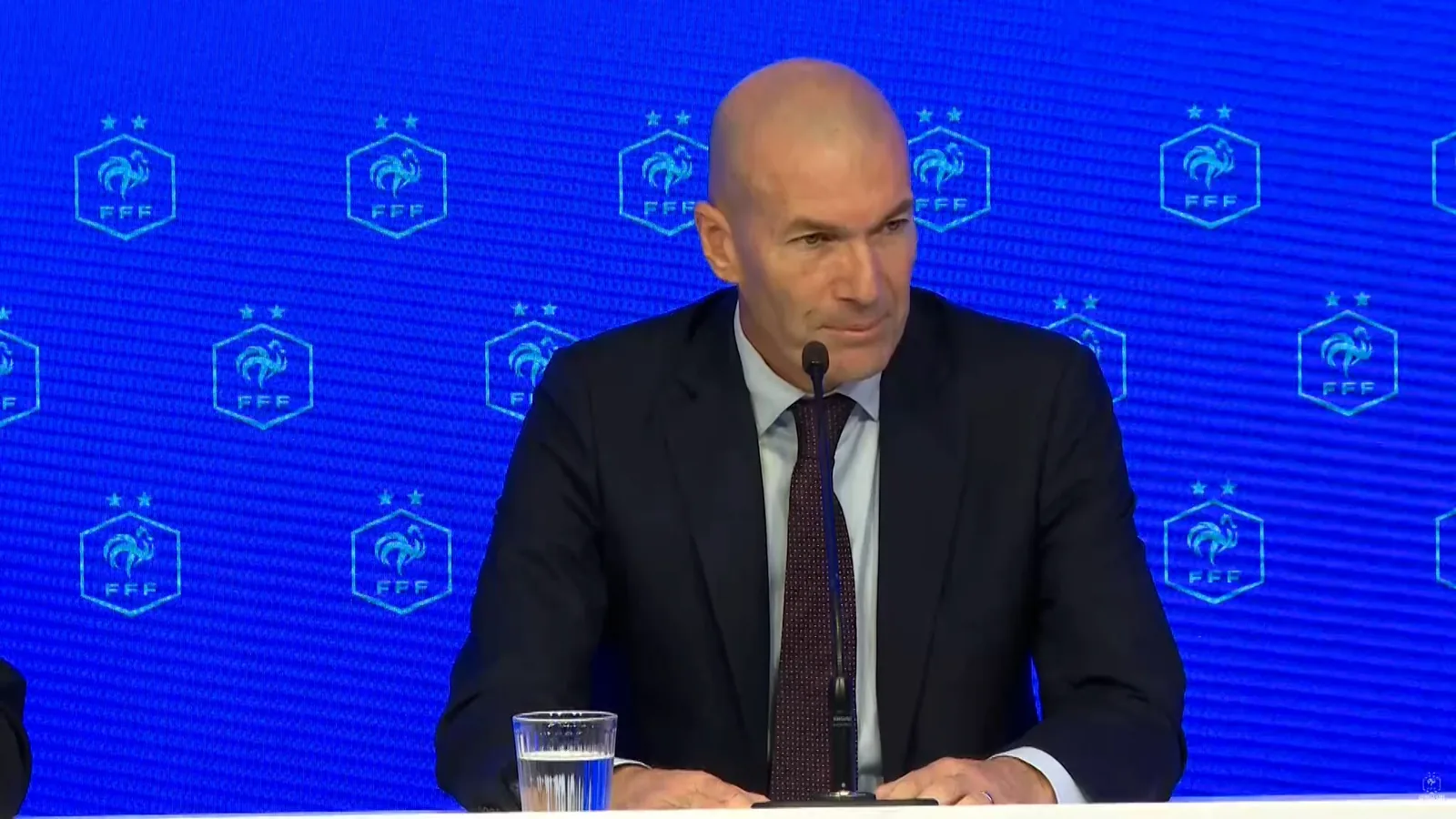 Zinedine Zidane asume la dirección de la selección francesa