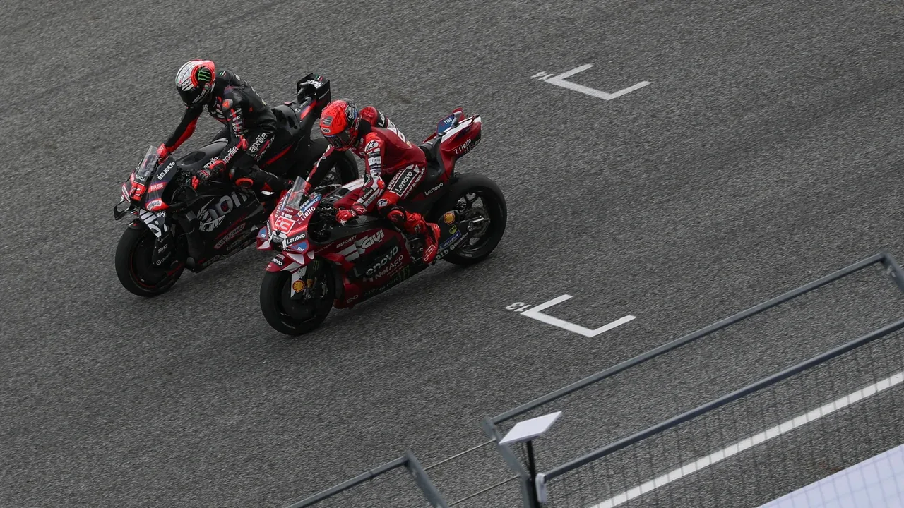 Marc Márquez gana el Sprint en Motorland y defiende su feudo en Aragón