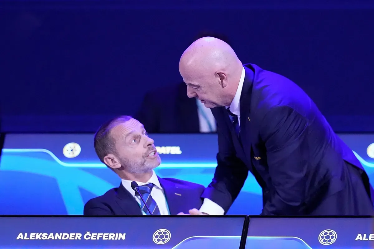 Confederaciones de fútbol intensifican la presión sobre Infantino