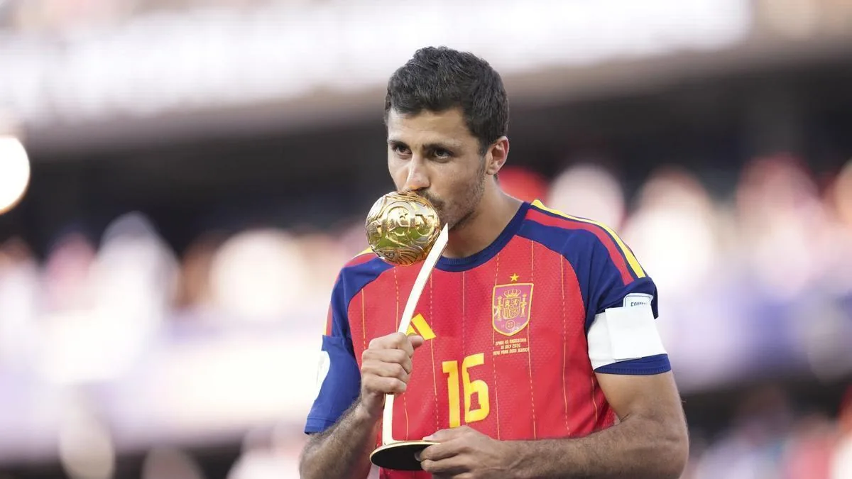 El Barcelona avanza en la posible incorporación de Rodri