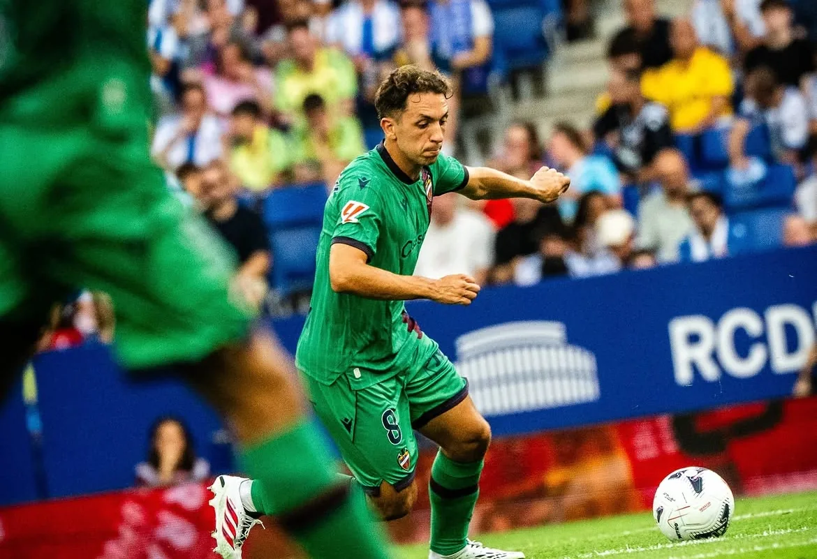 Osasuna y Levante empatan en El Sadar en un partido sin goles